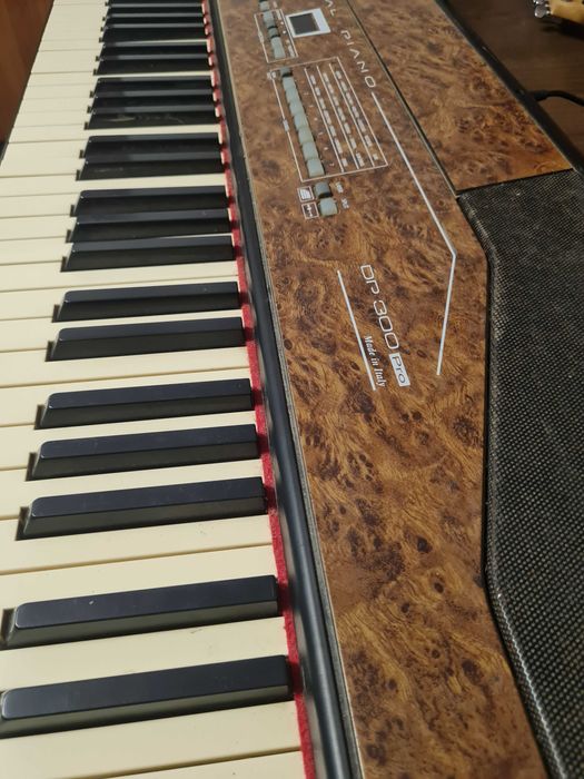 Pian digital Firstein by farfisa dp 300 pro