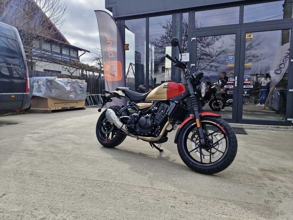 Royal Enfield Guerilla 450 Mid nou - pret PROMO prin EST BIKE Campina