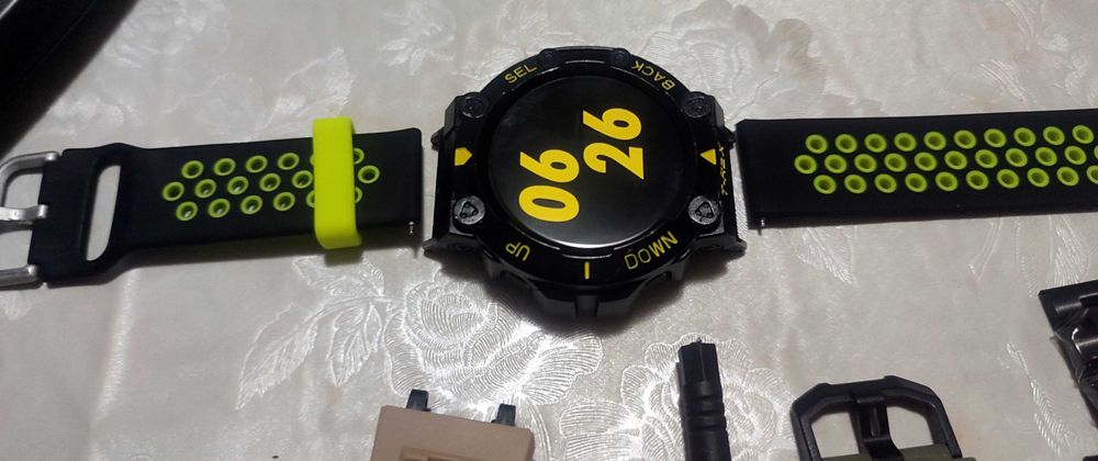 Отличен Amazfit Watch T-Rex 2 , GPS, батерия 20 дни+5 каишки+протектор