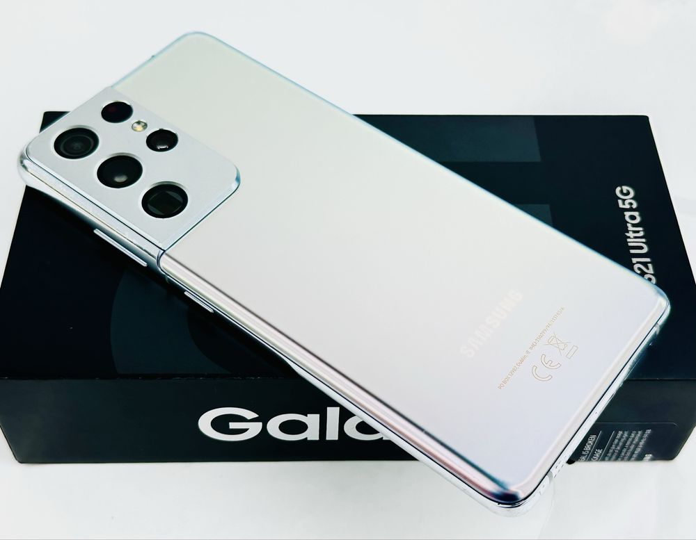 Samsung Galaxy S21 Ultra 5G 256GB 12RAM Silver Перфектен! Гаранция!