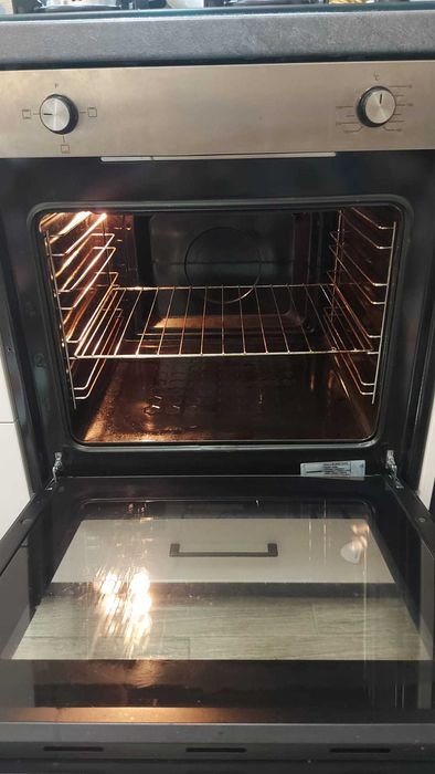 Фурна за вграждане Hausberg