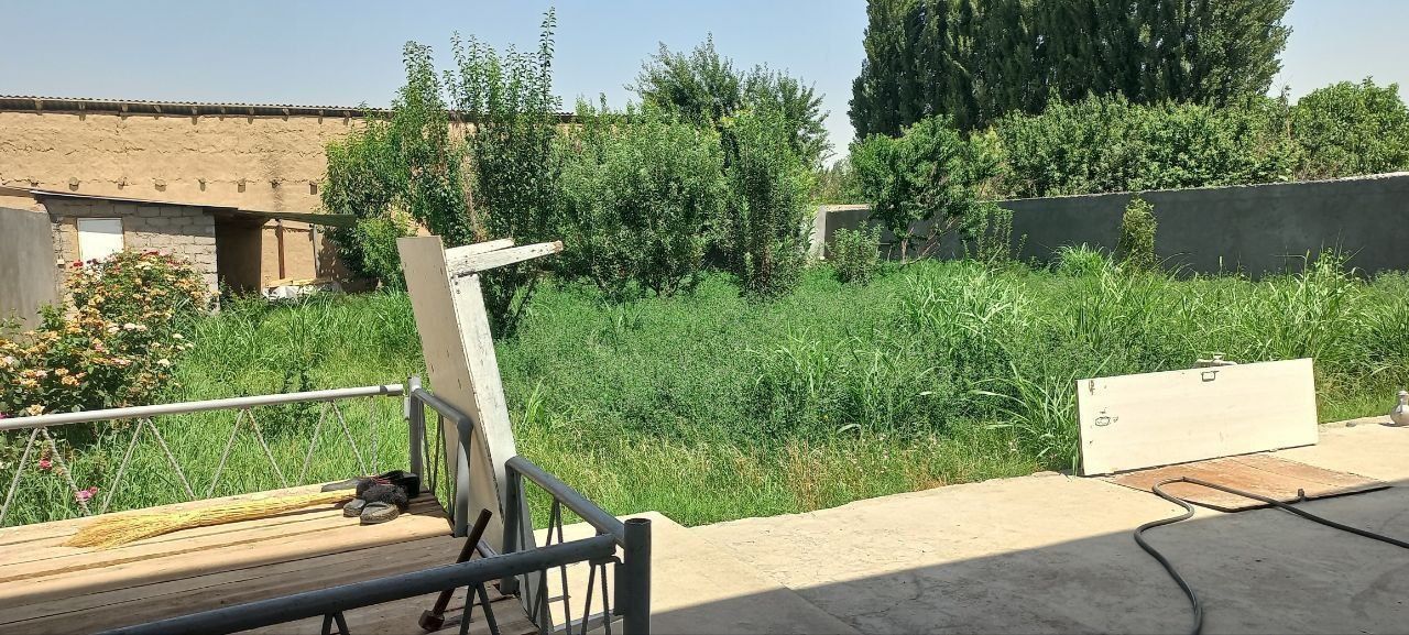 Kelesda Hovli 6 sotix sotiladi generalda uzoqovda
