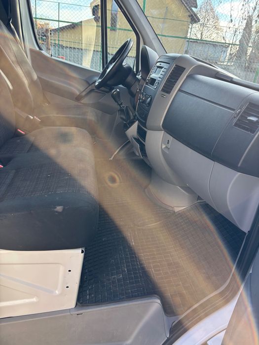 Mercedes Benz Sprinter