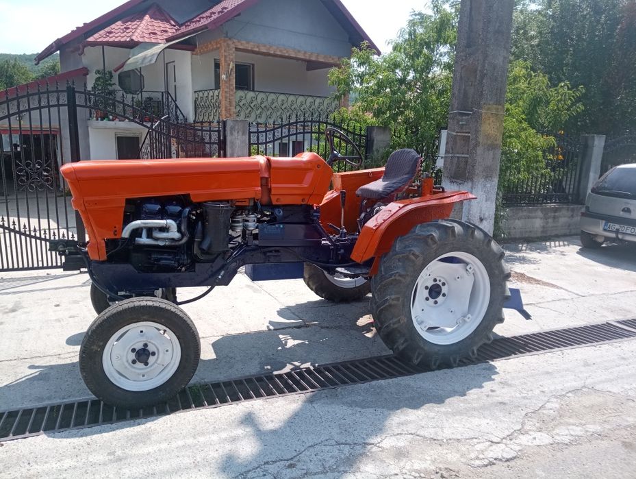 Vand tractor fiat 250