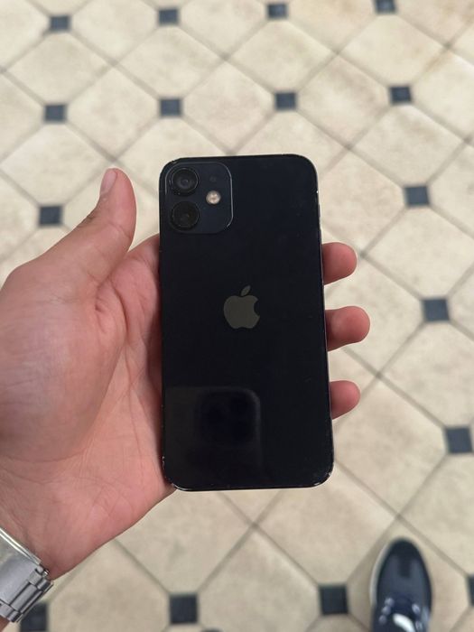 Iphone 12 mini bor
