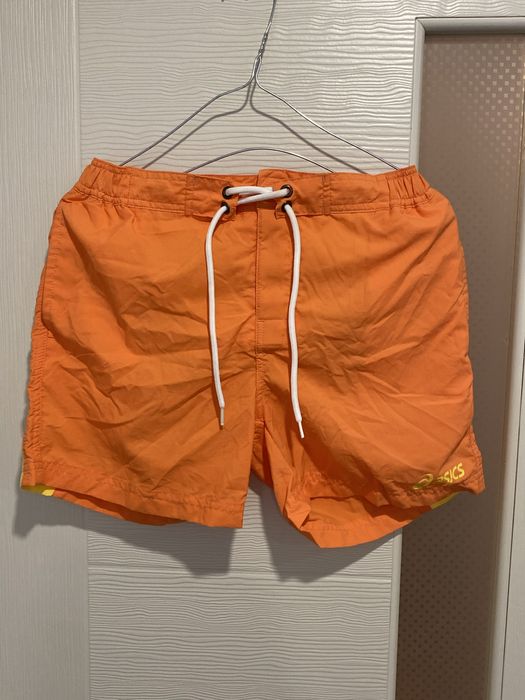 Оригинални младежки шорти Asics