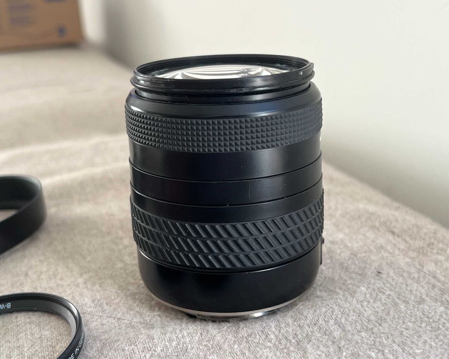 Tokina AF 28-80mm f/3.5-5.6 obiectiv zoom compatibil Canon AF