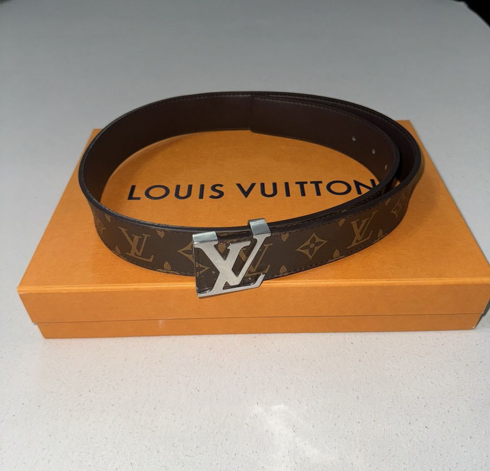 Curea Louis Vuitton Originală