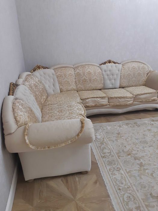 Продам угловой диван