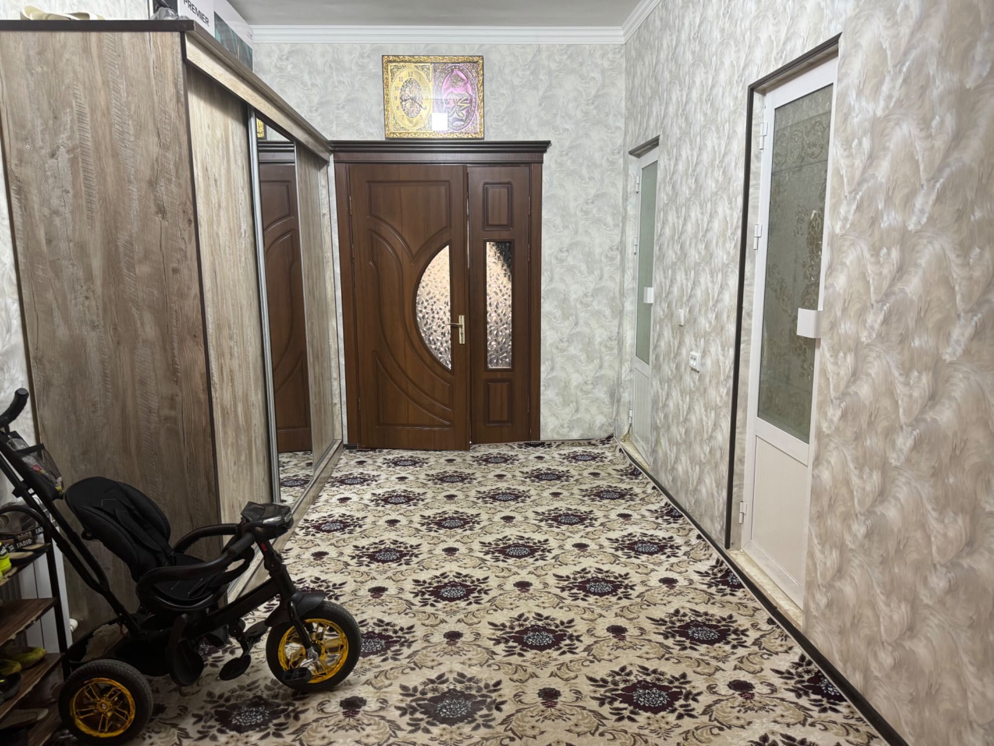 Продается квартира возле супермаркет Марка