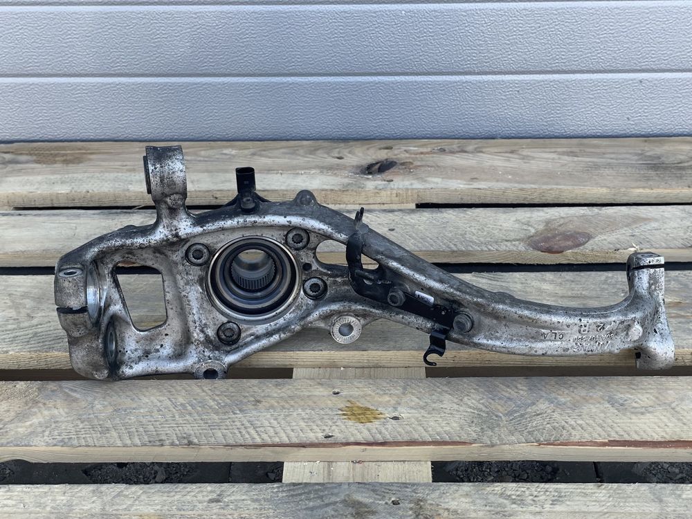 Преден десен шенкел AUDI Q5 / SQ5 80A407560