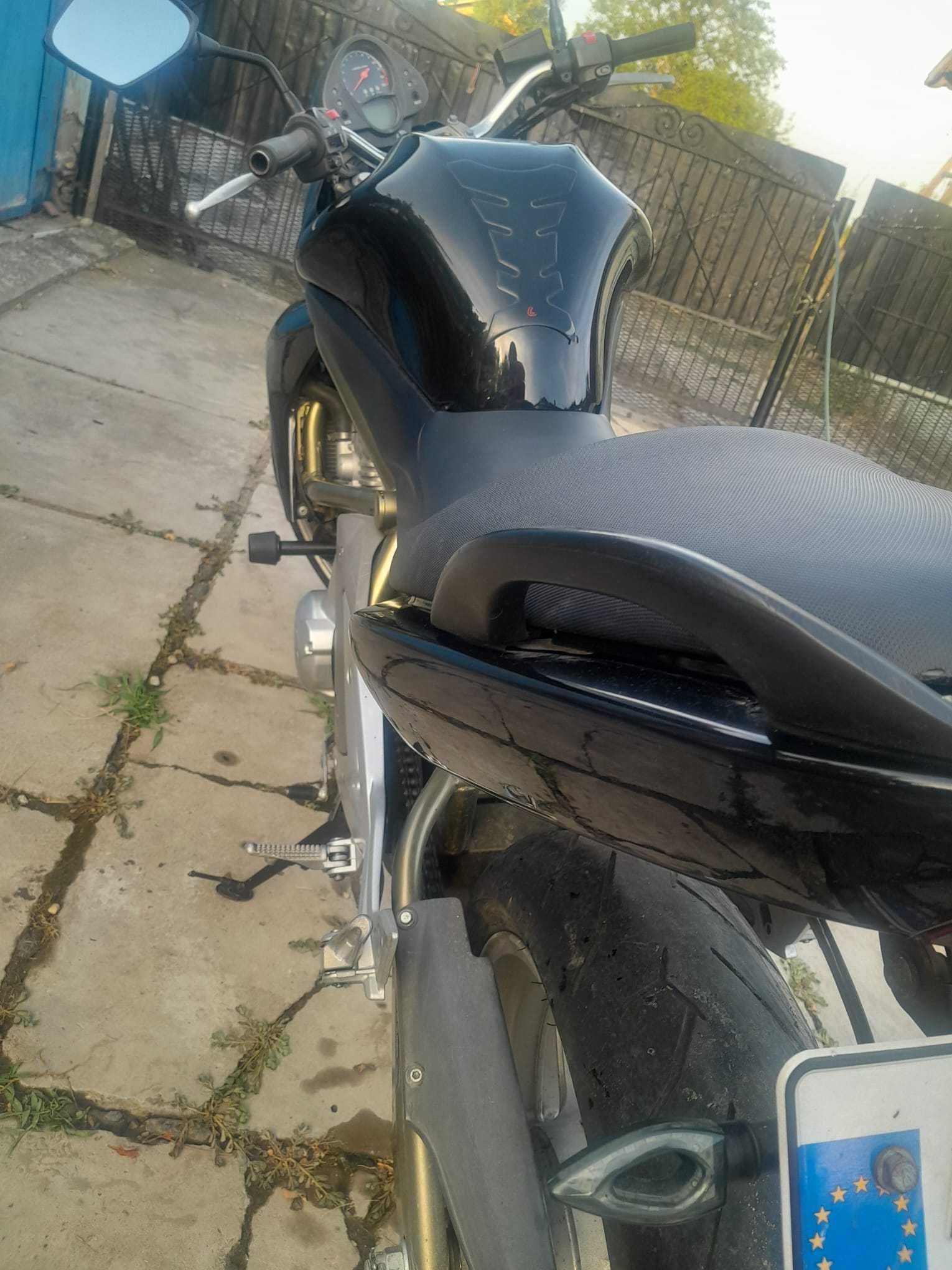 Vând Kawasaki ER6-N limitat legal A2