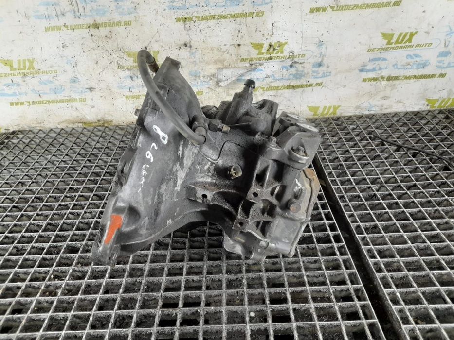 Cutie viteze manuala 24441549 5 trepte 1.2 benzina Opel Corsa C [2000