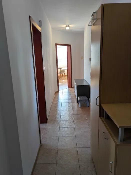 Дава се под наем Тристаен апартамент в Варна, Спортна зала - 110 кв.м за 818 € - Снимка #4