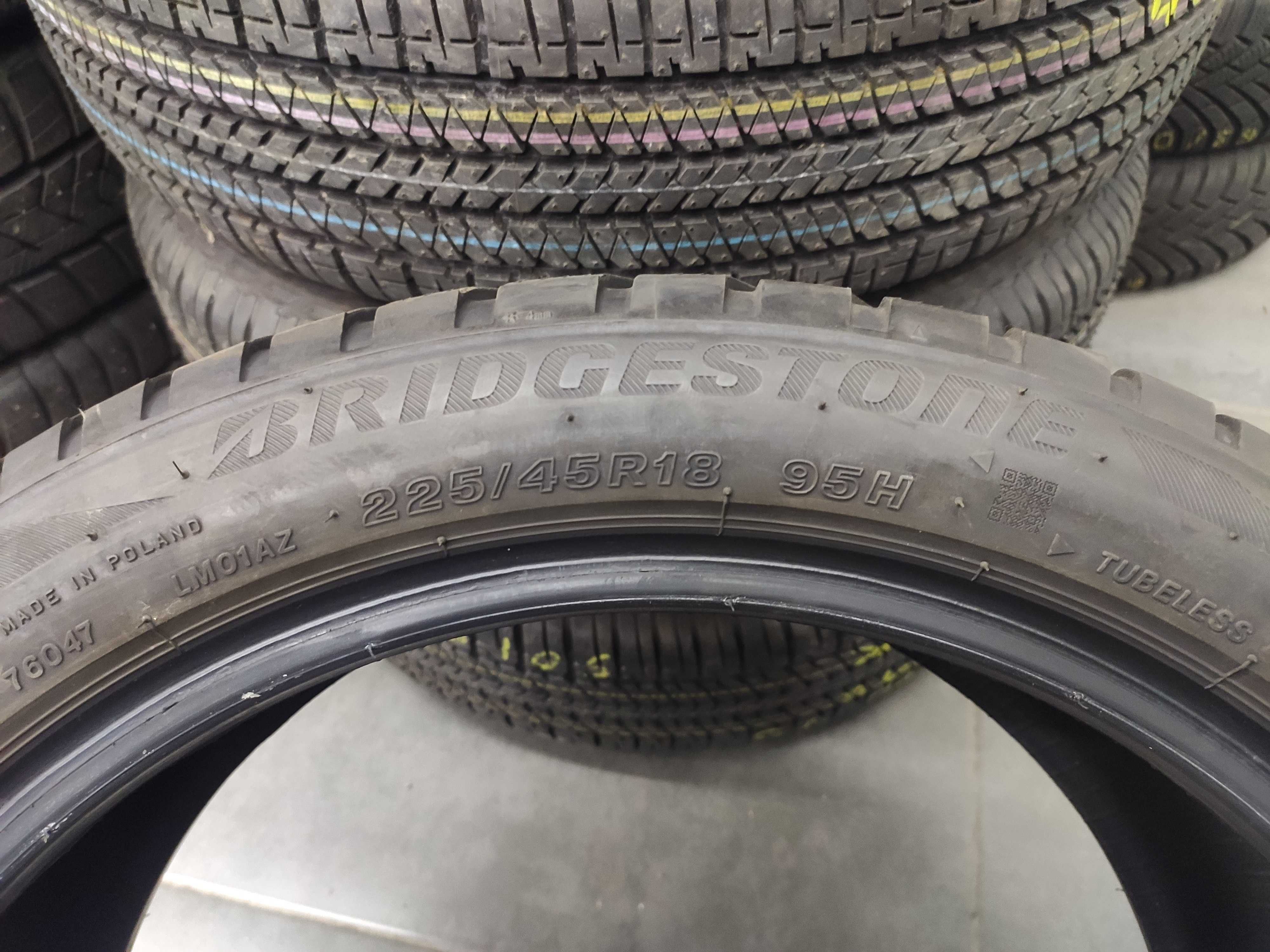 4бр Зимни Гуми 225 45 18 - Bridgestone Runflat