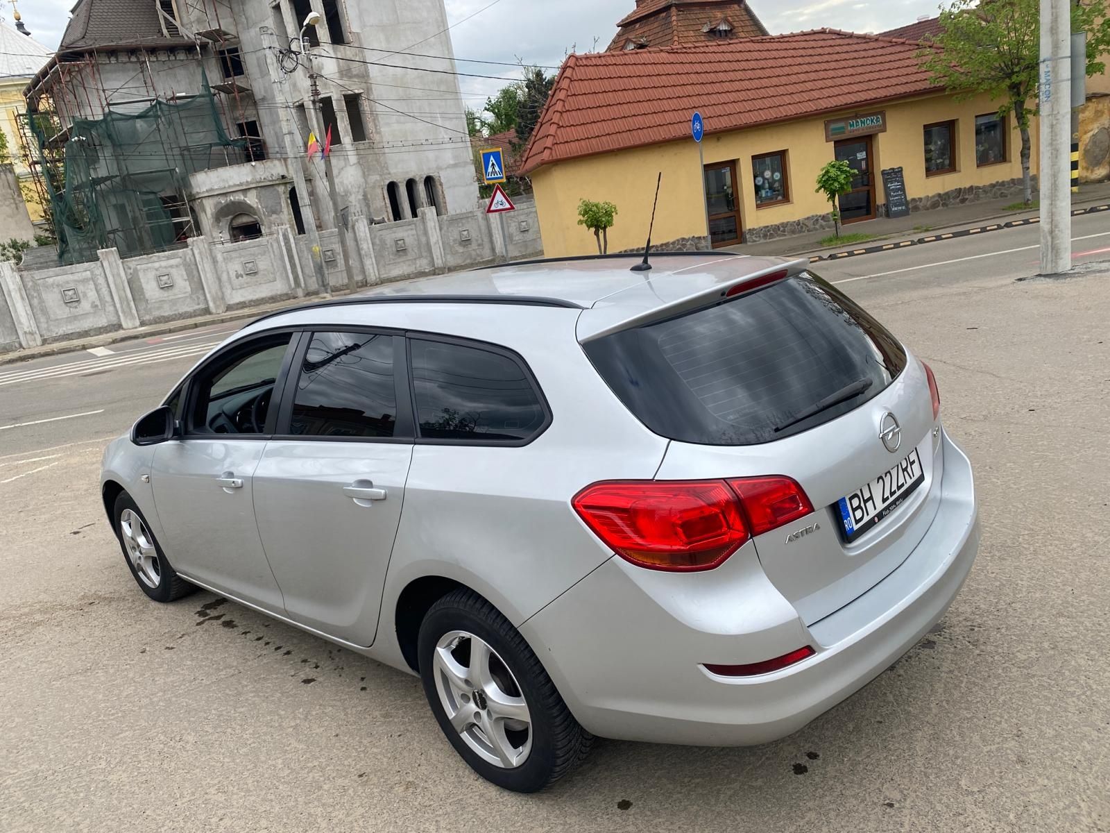 Vand opel Astra J