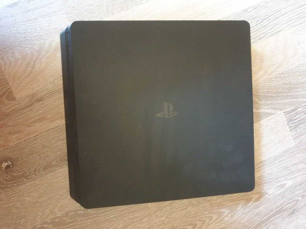 Consola Sony PlayStation 4 Slim (500gb)