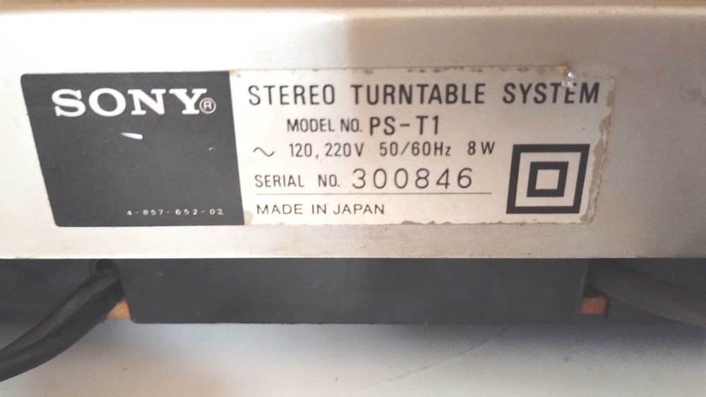 pt discuri vinil un pickup Sony PS T1 direct drive