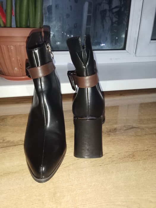 Новые осенние полусапожки