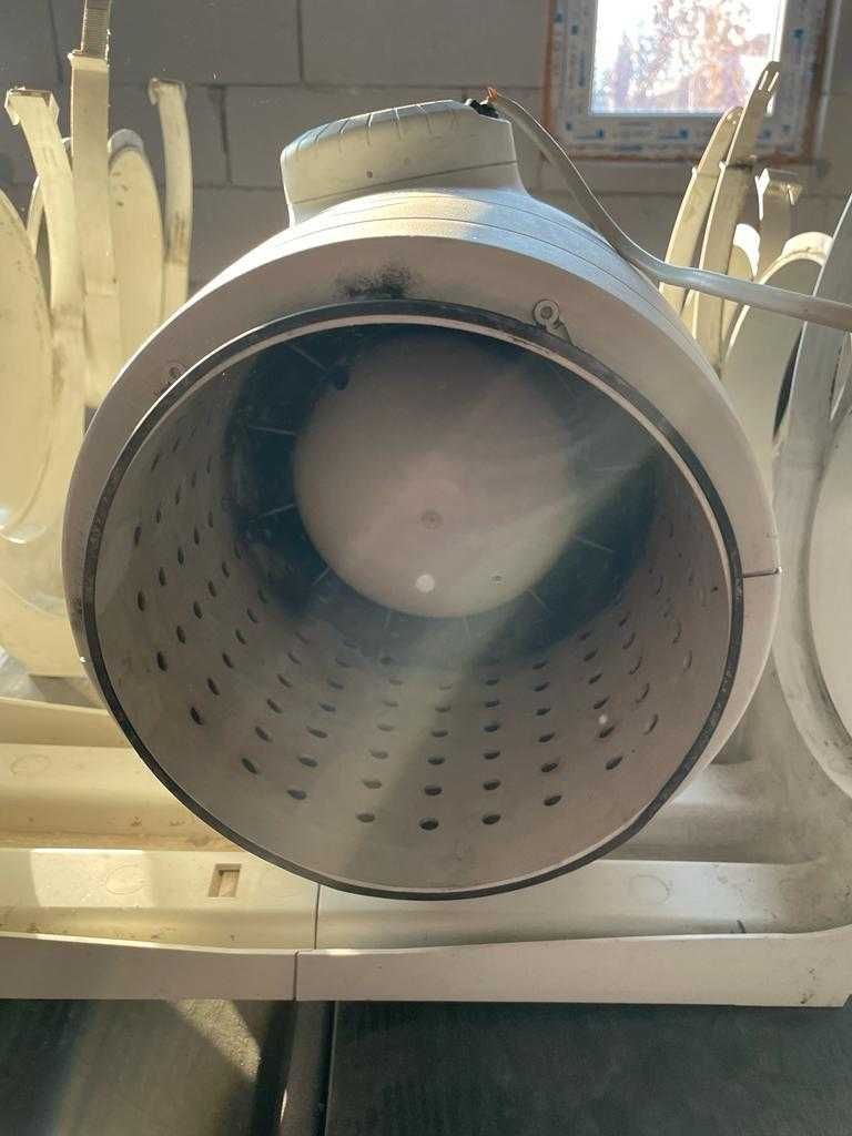Ventilator industrial axial