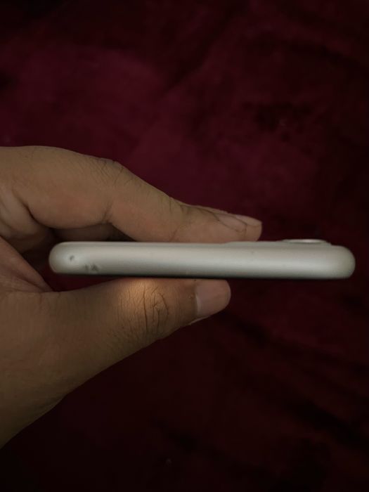 iPhone 11 64gb white