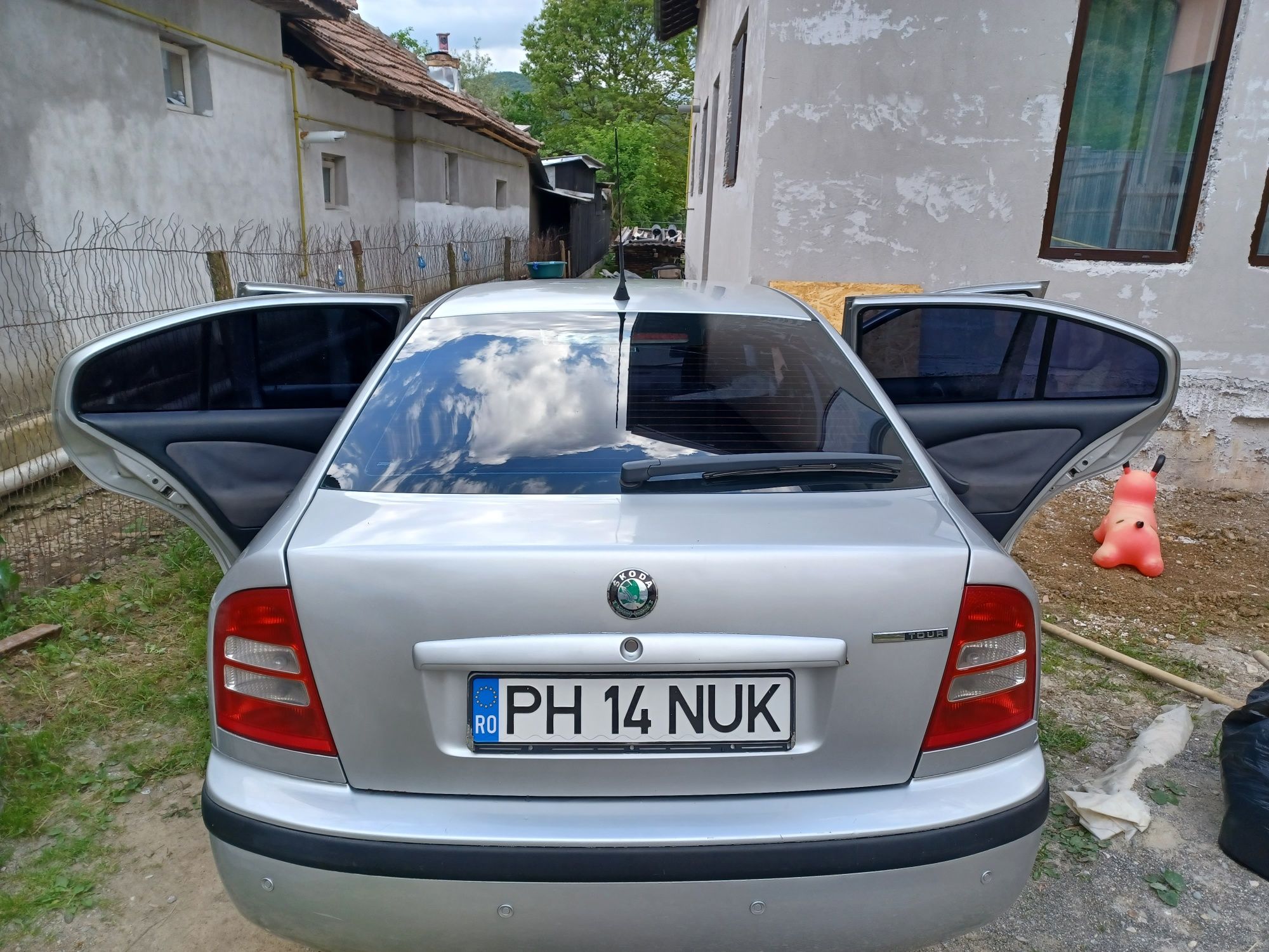 Vând Skoda Octavia 1,9 ALH