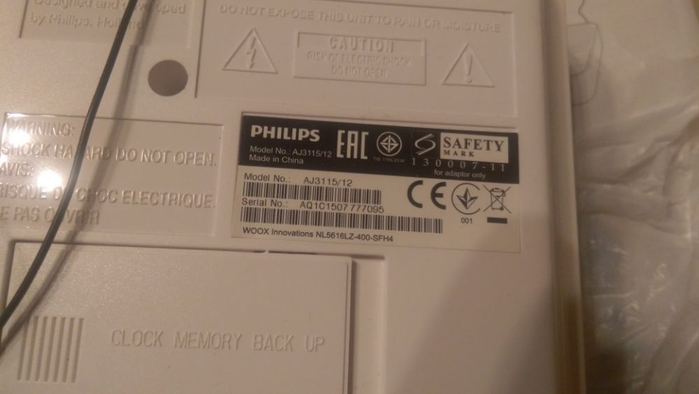 Ceas cu Radio Philips/ NOU