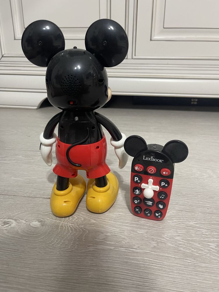 Mickey lexibook , robot interactiv, este nou, doar scos din cutie