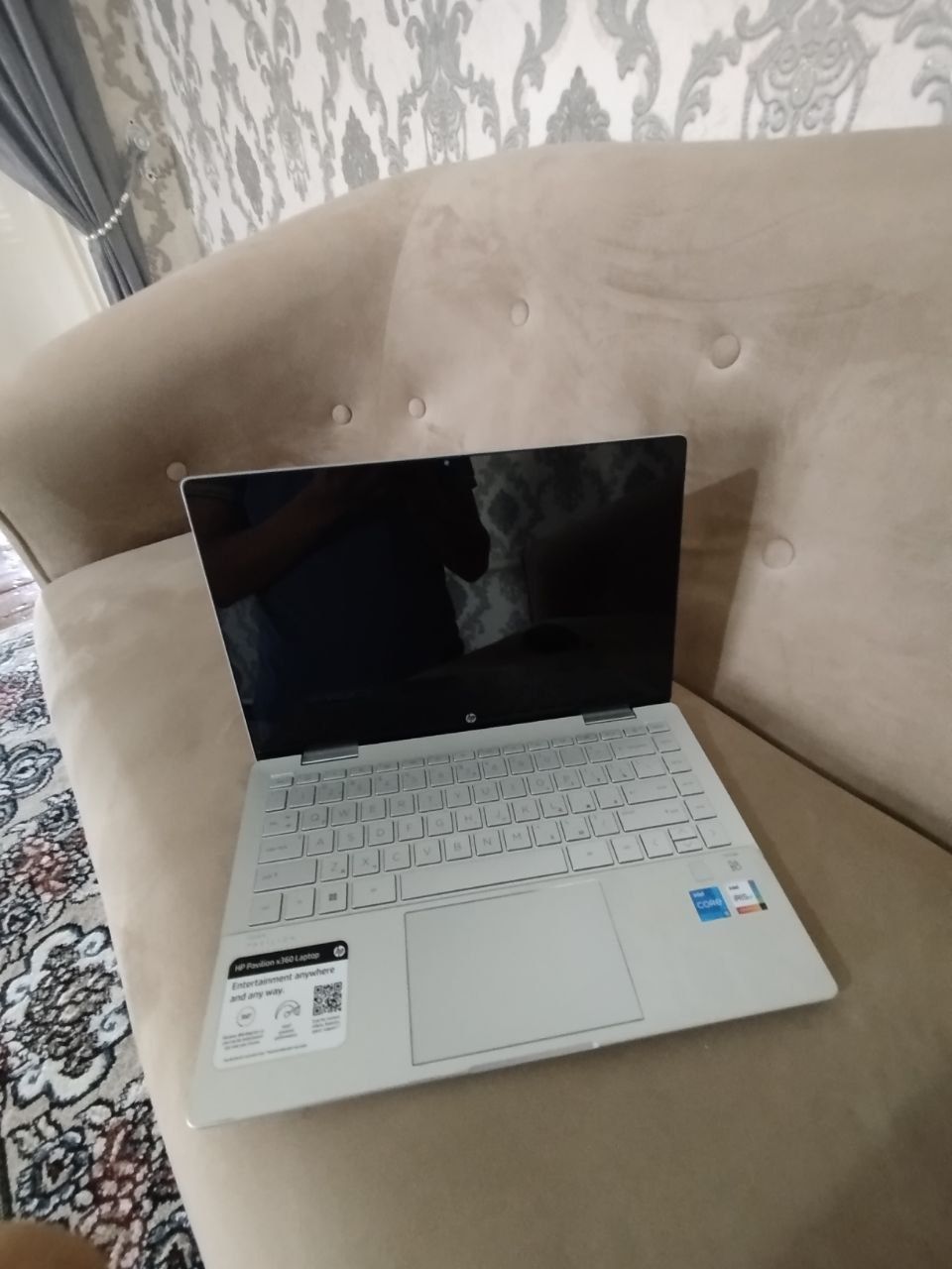HP pavilion x 360