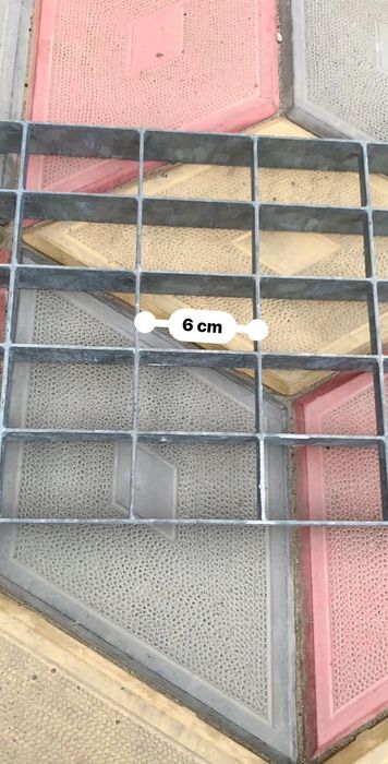 Trepte zincate galvanizate