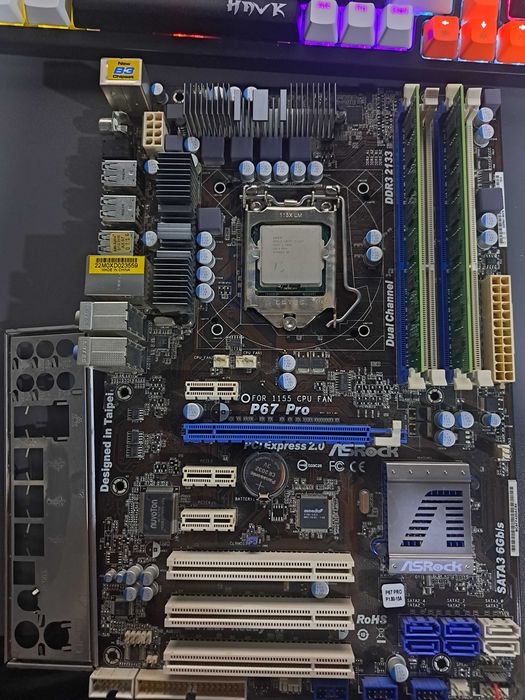 мат. плата +проц + 16 гб оперативкой