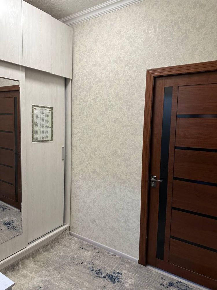 Квартира 1-курс кизларга. Себзорда
