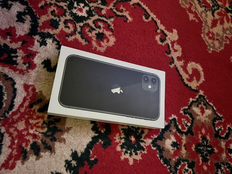 Продам iphone 11 64GB