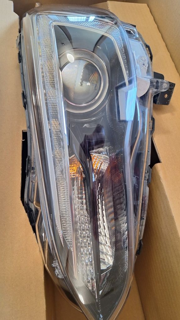 Фарове SUBARU XV 2021 LED 84002FL290
84002FL280