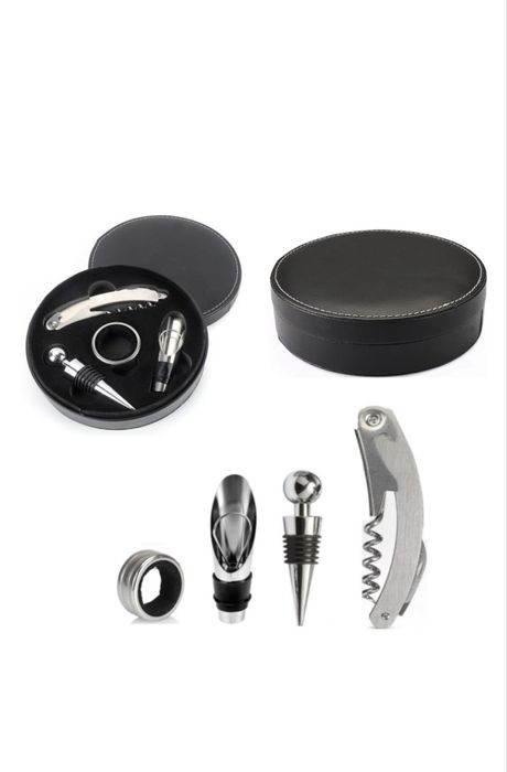 Комплект аксессуаров для вина. Набор сомелье