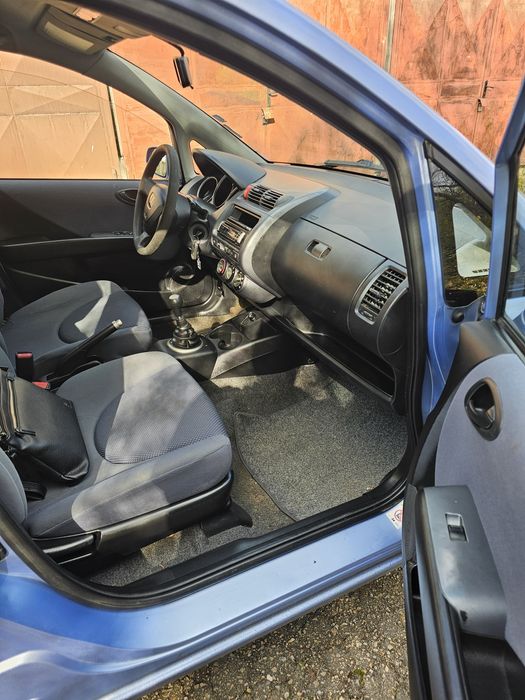 Хонда джаз 1.4-82к-Бензин