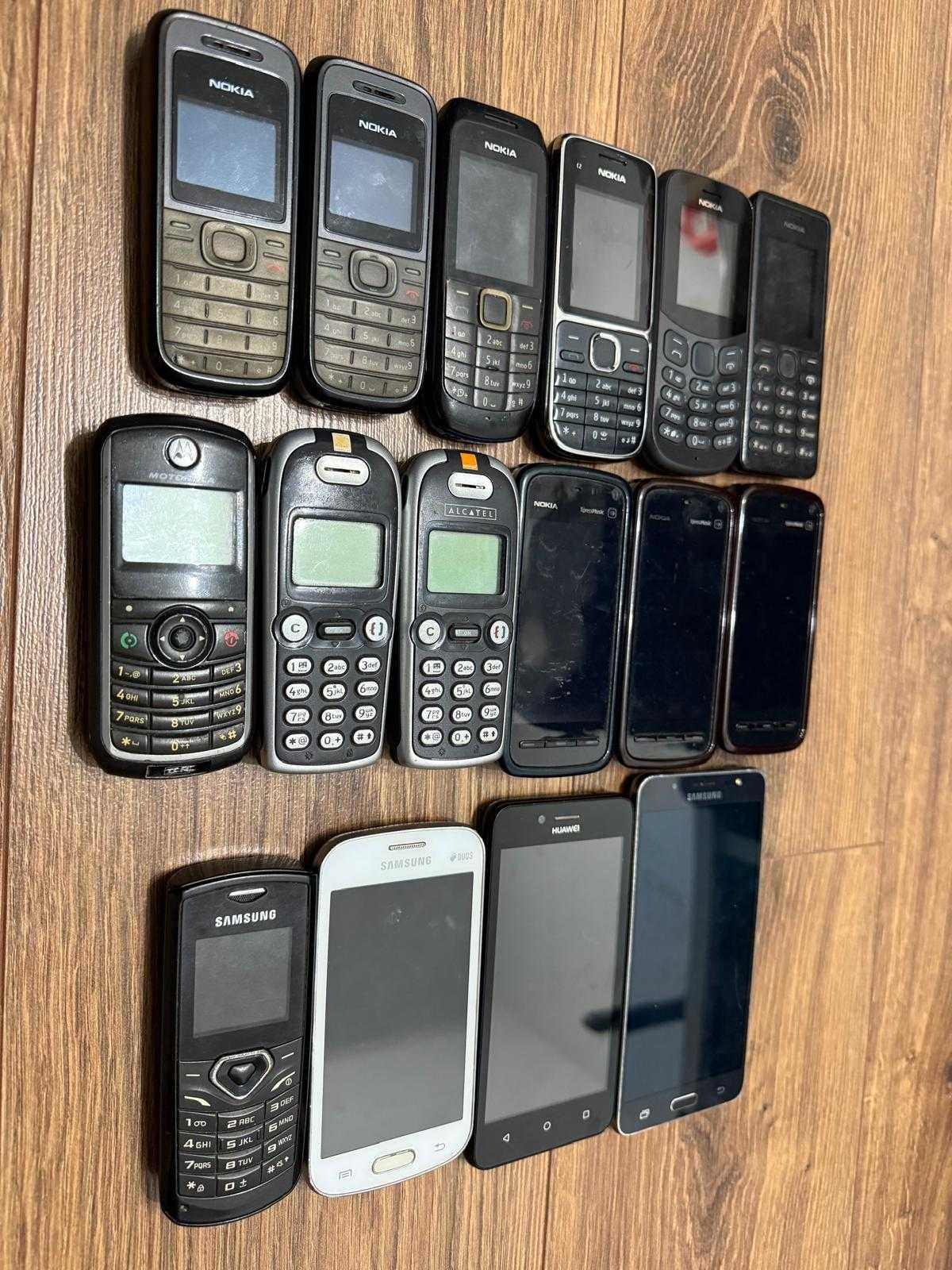 Colectie telefoane mobile vechi