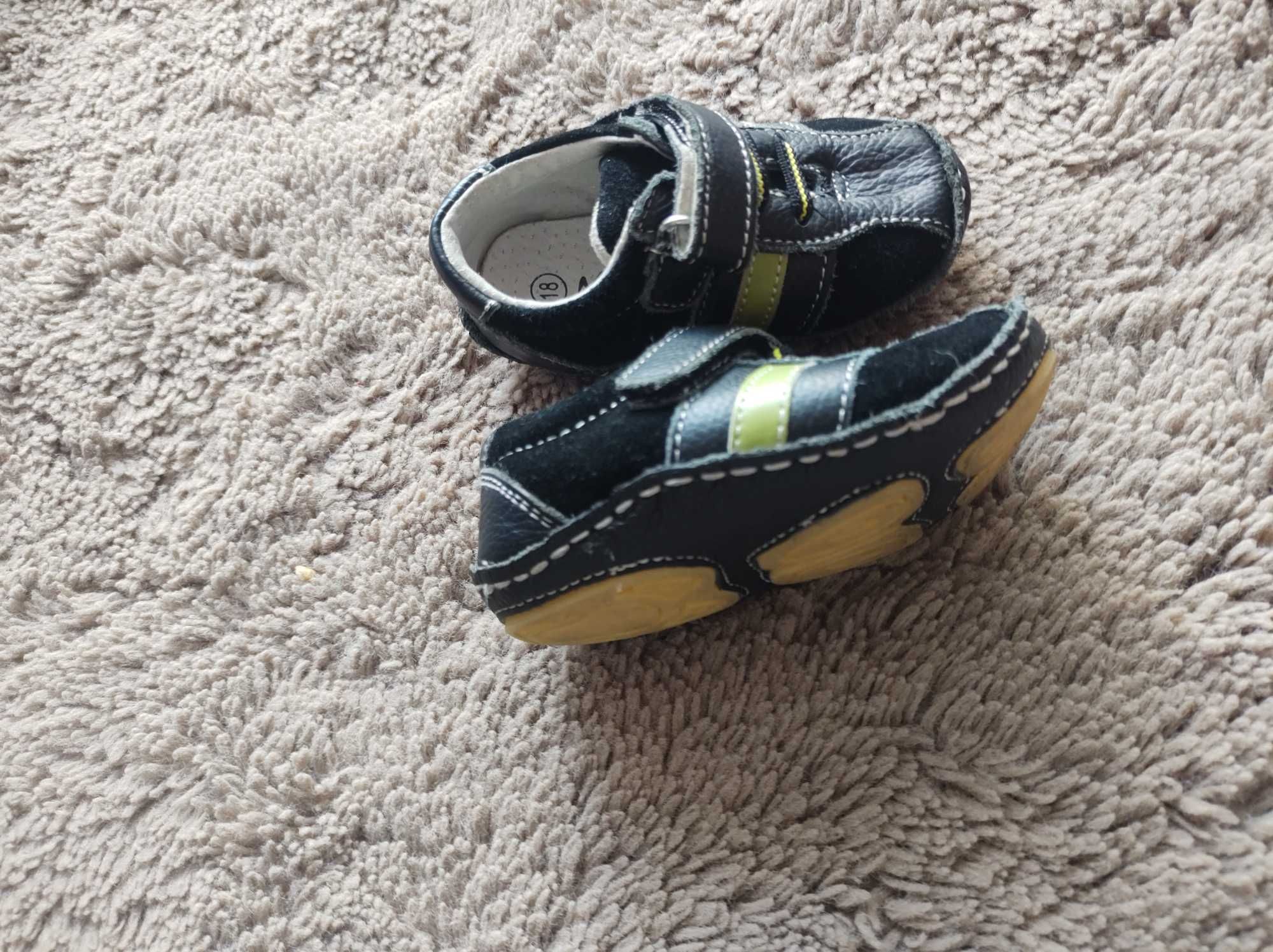 Бебешки обувки размер 18