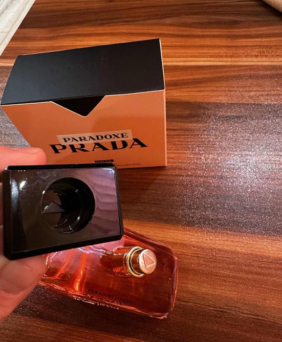 Дамски Парфюм Prada Paradoxe intense