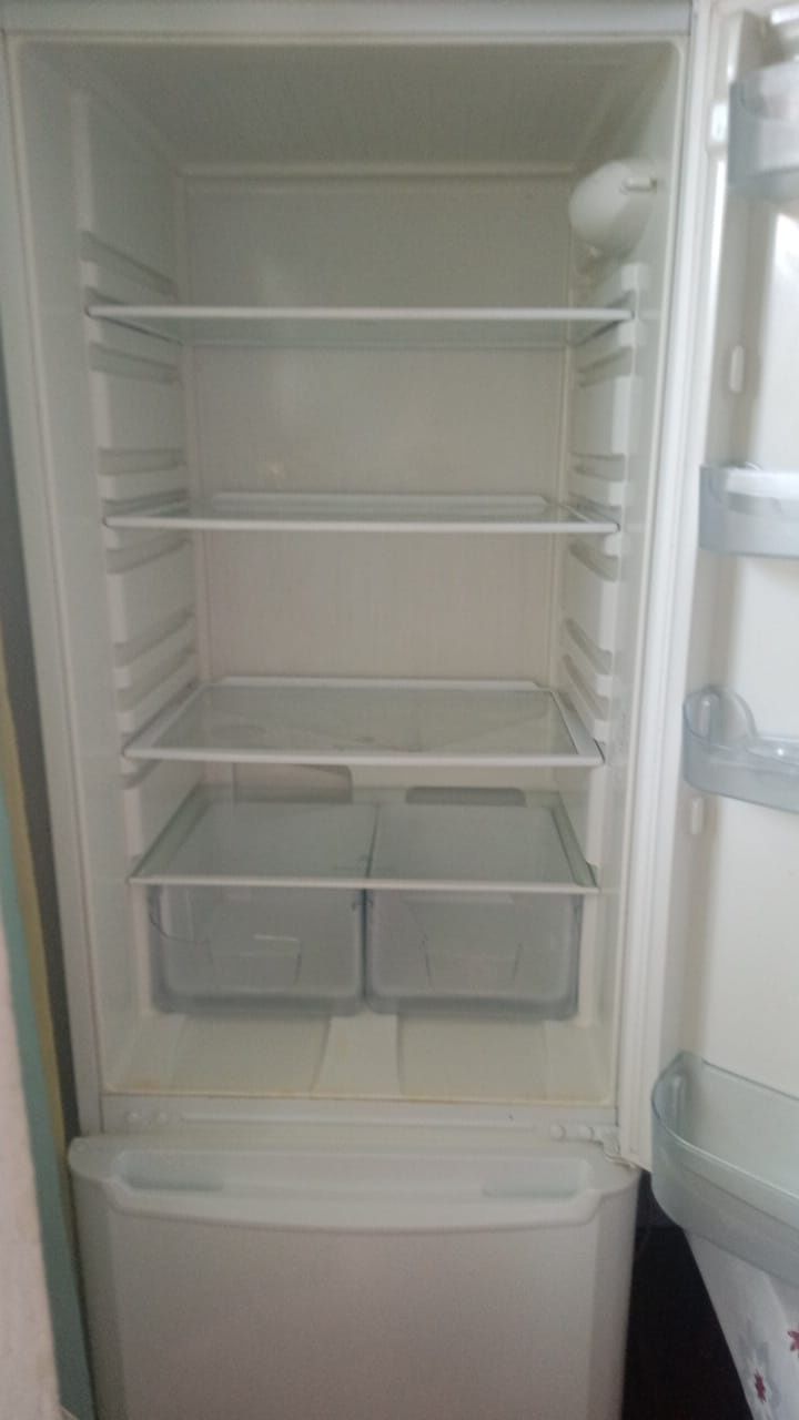 Холодильник продам