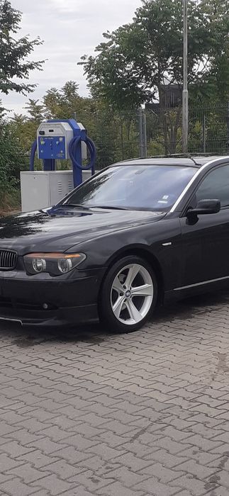 БМВ 735i 2003г газ/ бензин