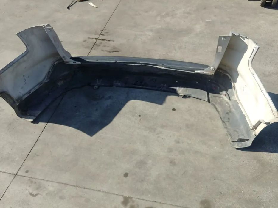 bara  spate  ford focus 3 break nonfacelift 2011