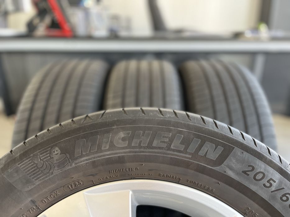 Летни гуми 205/60/16 Michelin