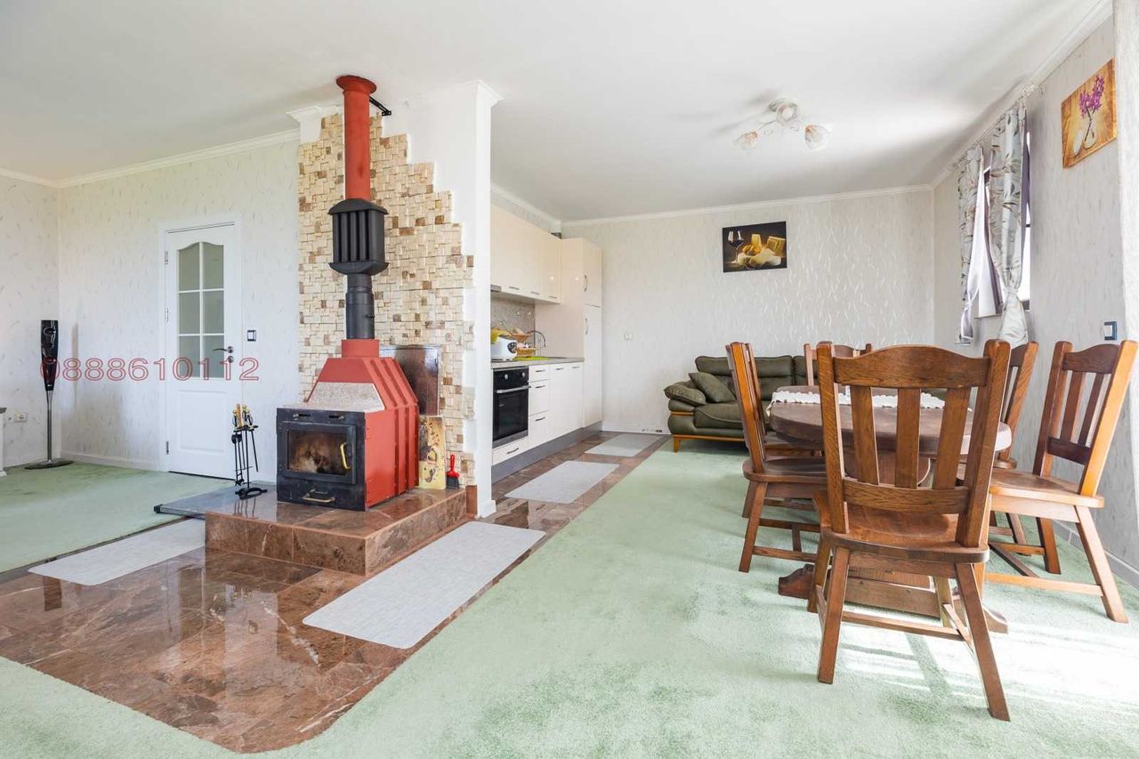 Продава се Къща в с. Приселци, Област Варна - 156 кв.м за 1763 €/кв.м - Снимка #3
