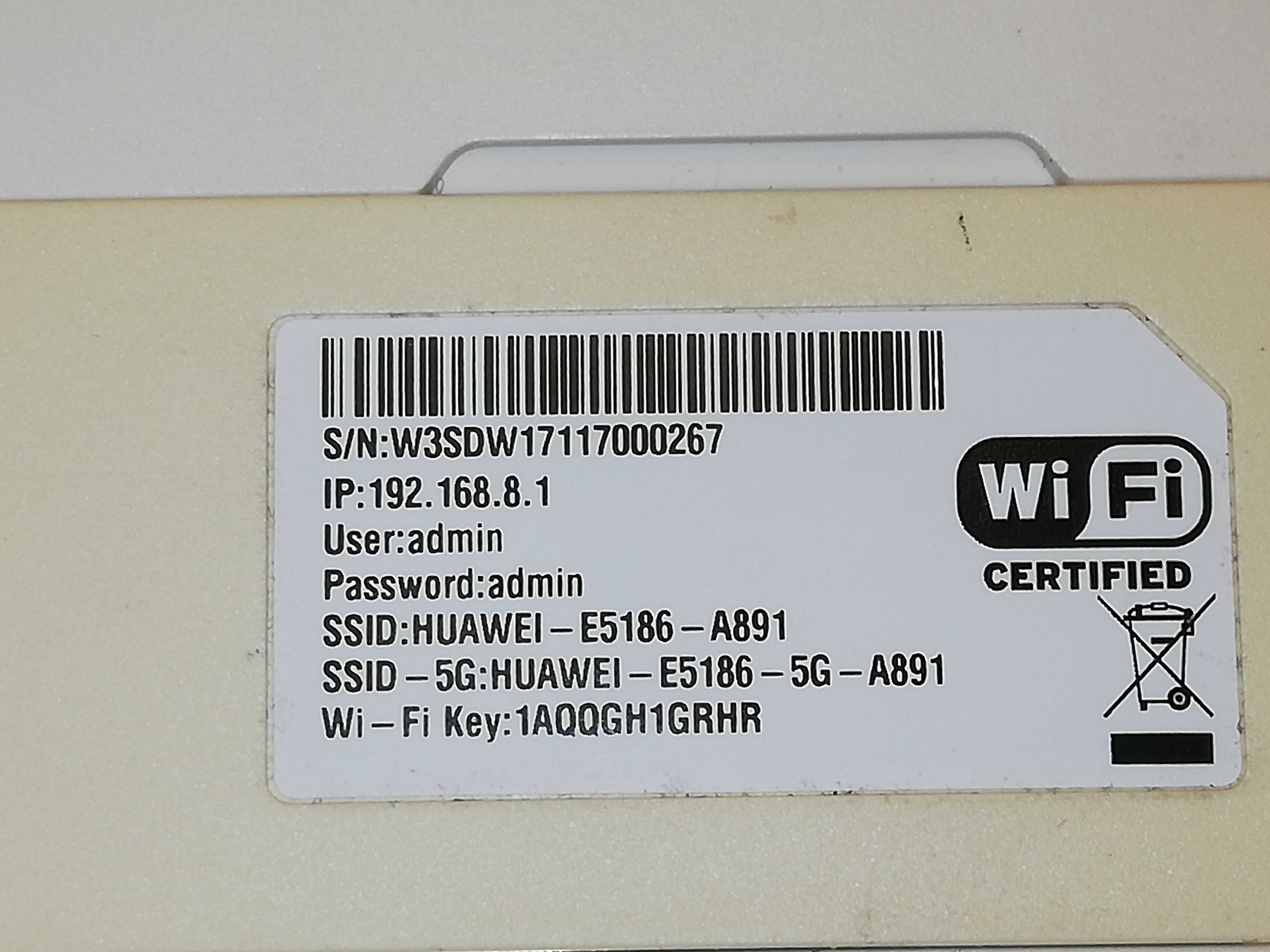 Router modem WIFI cu SIM HUAWEI 4G LTE CAT6 E5186 necodat