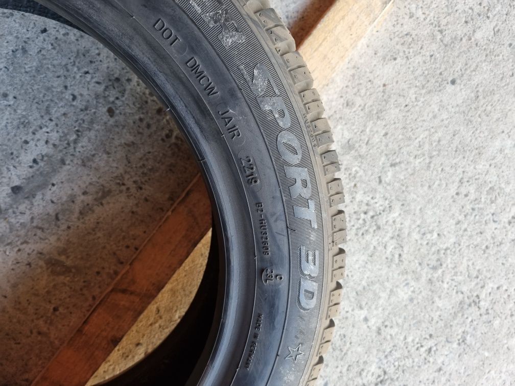 4 anvelope iarna ca si noi DUNLOP runflat 175/60/16 DOT 2019 PRET PER