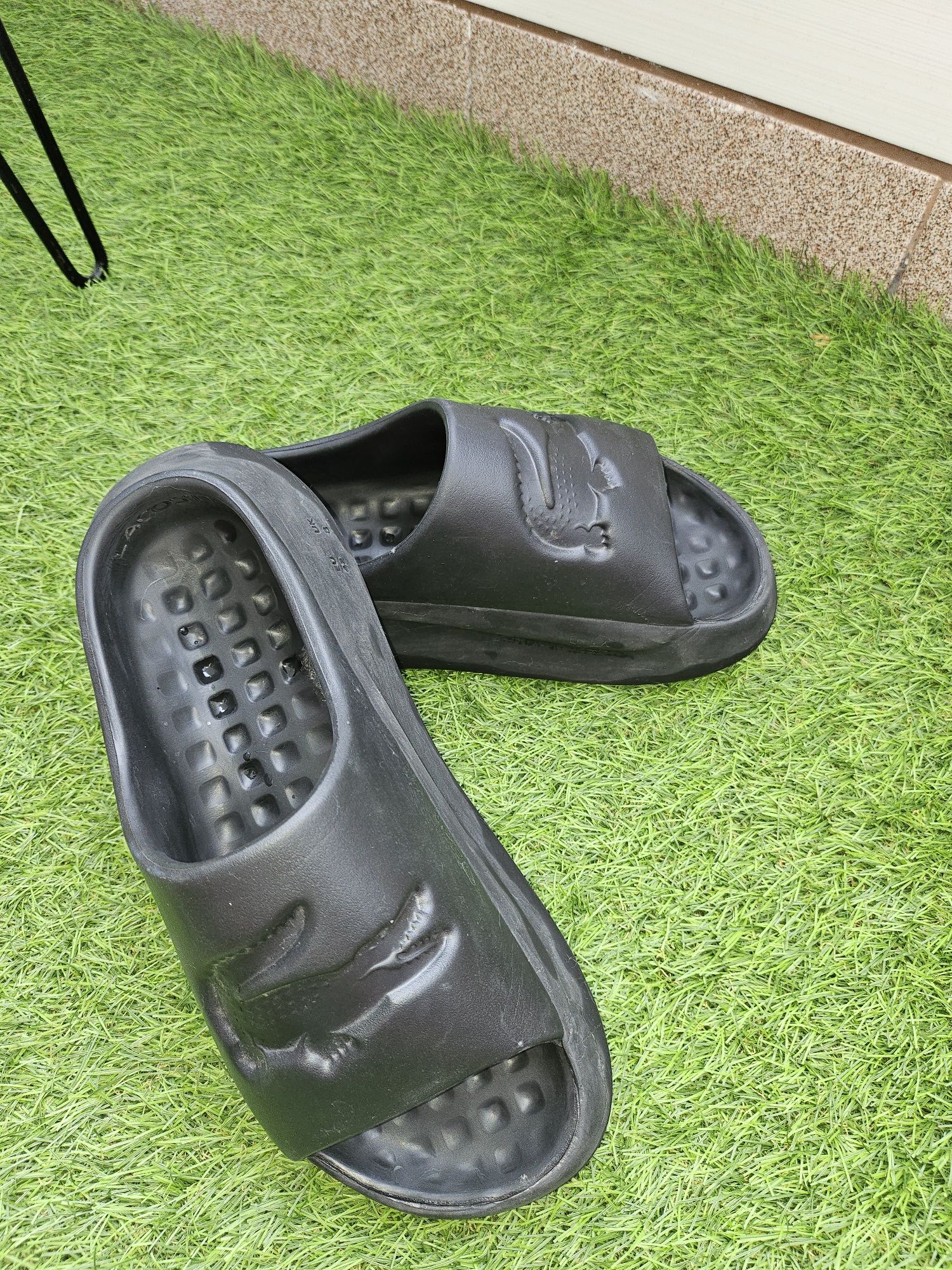 Чехли" Lacoste"...