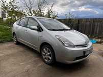 Prius 2 2006 gpl full option
