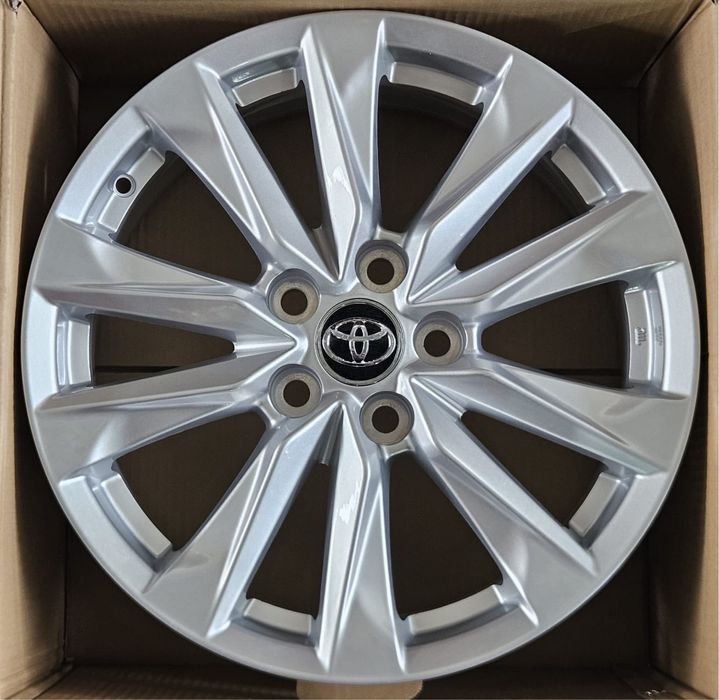 Новые диски на R17 5*114 Toyota