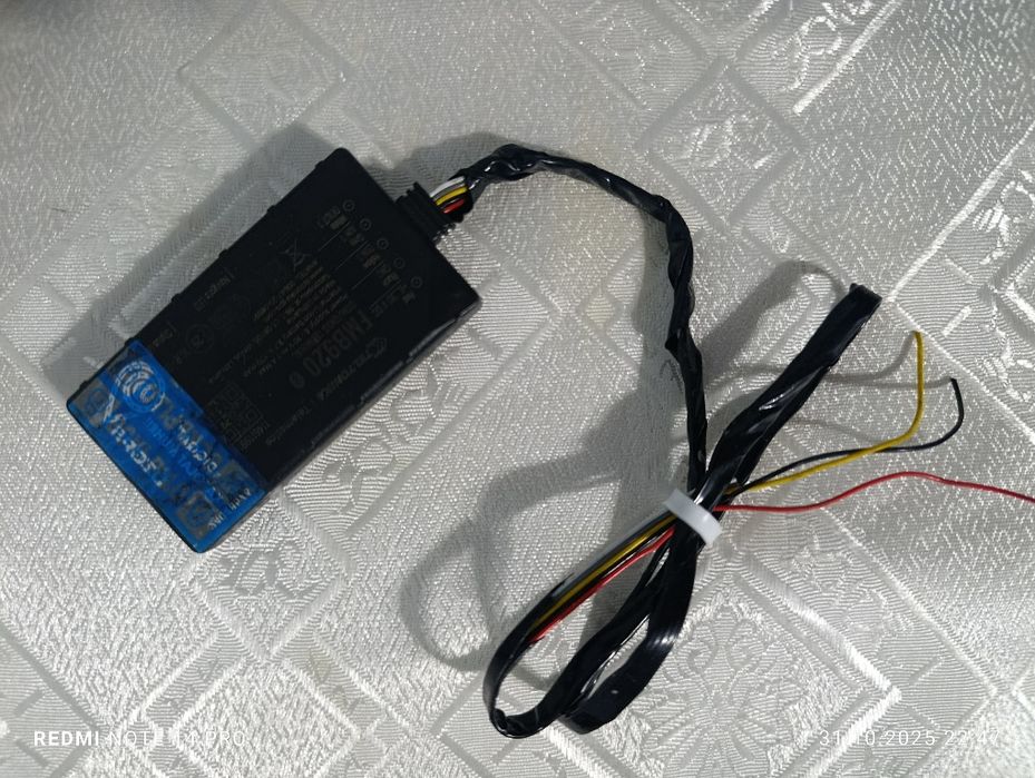 GPS mashina uchun Teltonika FMB920 GPS treker